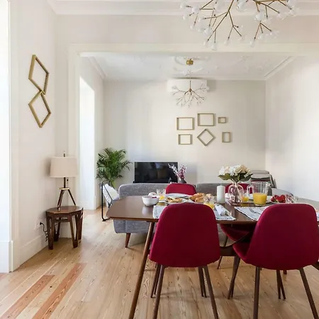 Appartamento Cosy Marques De Pombal Lisbona
